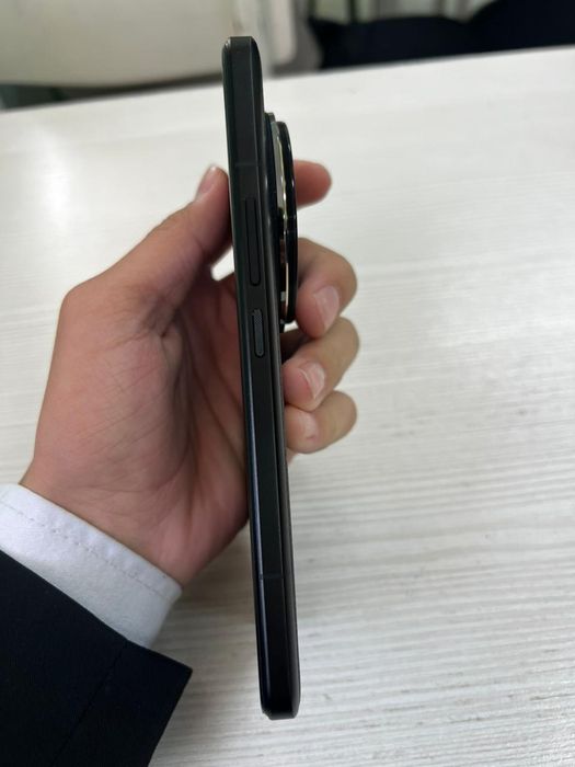 Xiaomi 14 ultra 256/12
