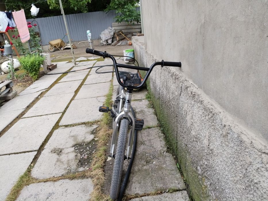 Продам бмх б/у но в нормальном состоянии
