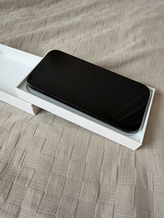Айфон 16 pro 1 tb