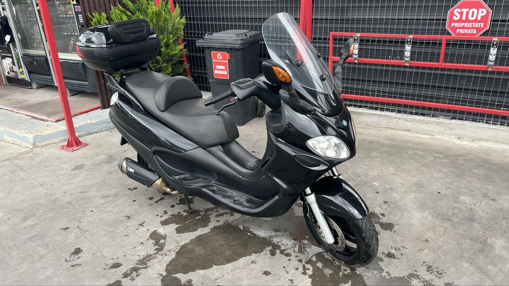 Maxi Scuter Piaggio X9 Evolution 2006 250cc 22cp Evacuare MIVV Topcase Revizie efectuata Scooter Maxiscooter Evo