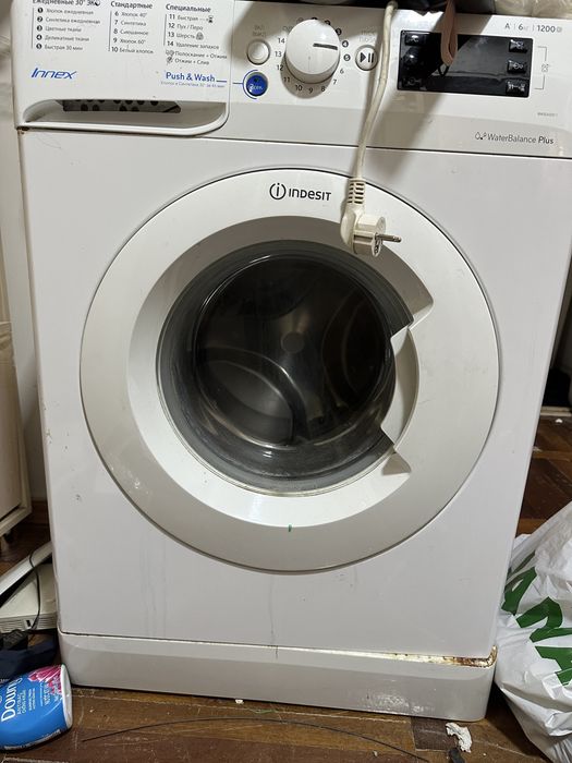 Стиральная машина Indesit