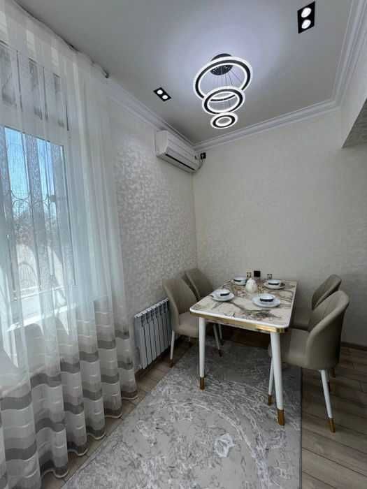 Сдам 2ком/4/4 на Ц-6 не далеко от м.Минор