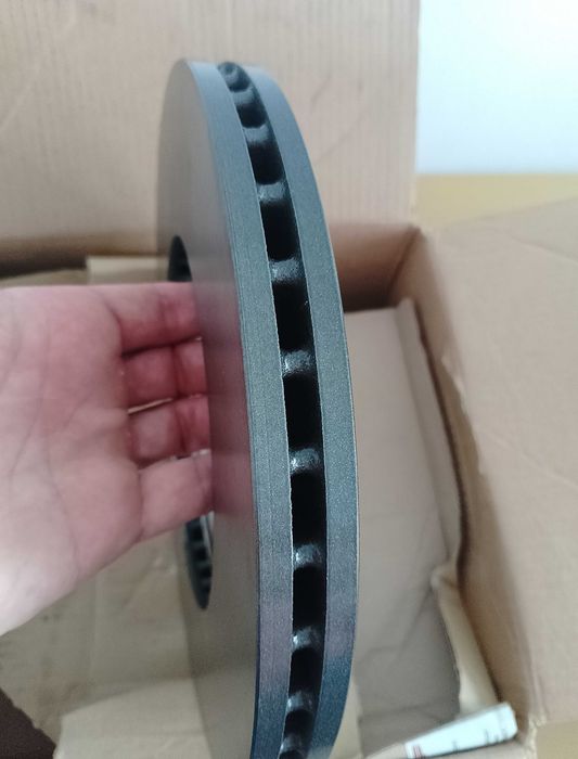 Discuri de frana ventilate, Brembo OE Supplier, Made în Italy