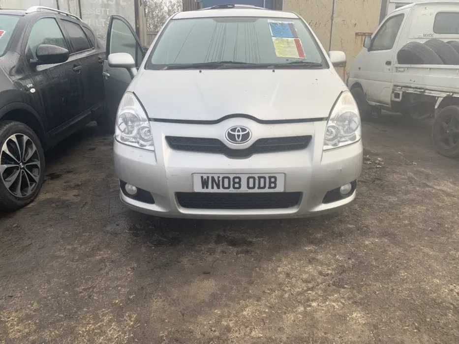 Piese toyota corola verso 2.2 d4d an 2008