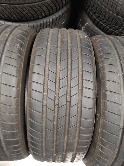 235/45/18 Bridgestone