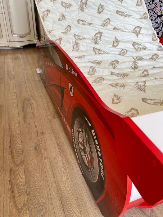 Мебель детская . Кровать .