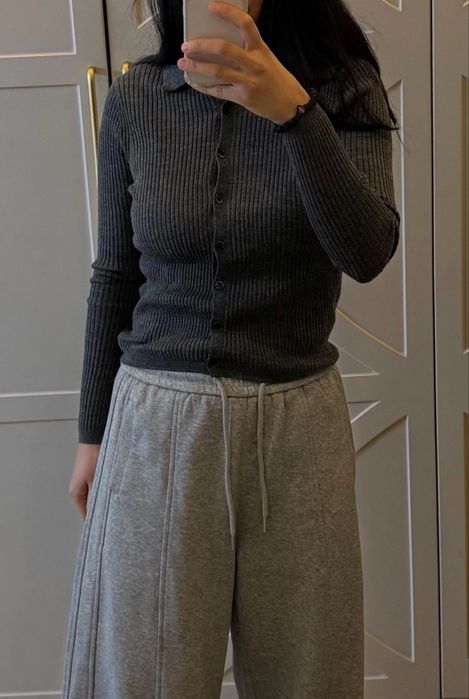 Шерстяной кардиган Uniqlo