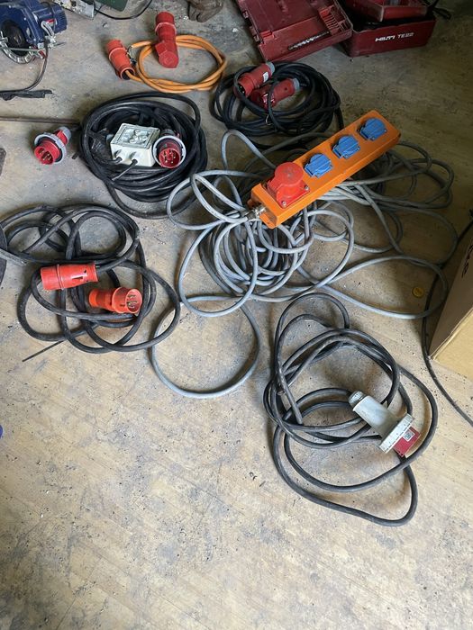 Prelungitoare industriale CEE 230V / 400V profesionale