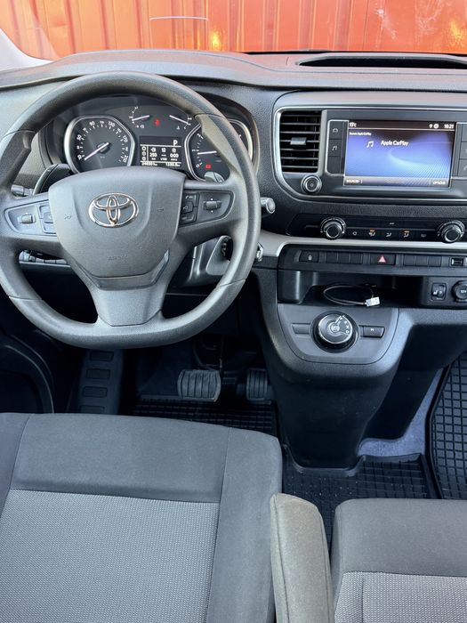 Toyota Proace 2.0D Automat 8+1 locuri nu Vito nu V class nu Transpo