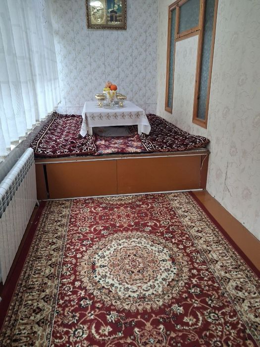 Продается квартира в чирчике 8 мкр.