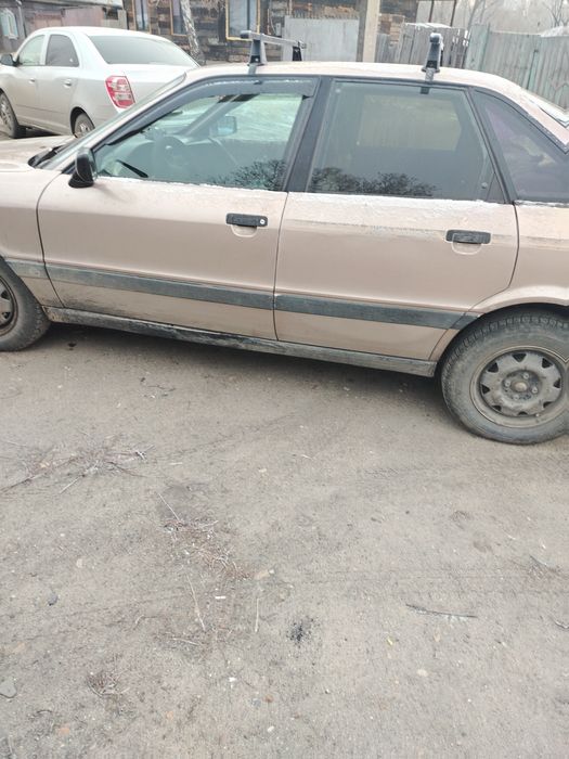 Продаётся Ауди 80