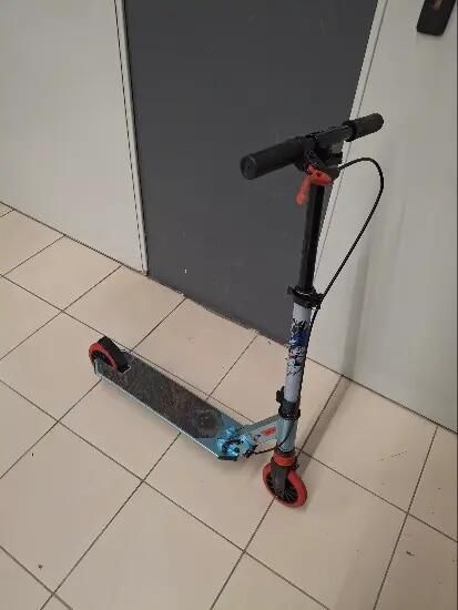 Trotinetă cu Suspensie şi Frână pe Ghidon Mid - (SecondHand) Decathlon