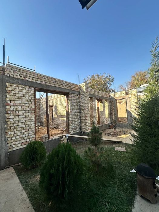 Ракат махаллада 4.5 сотих уй сотилади.