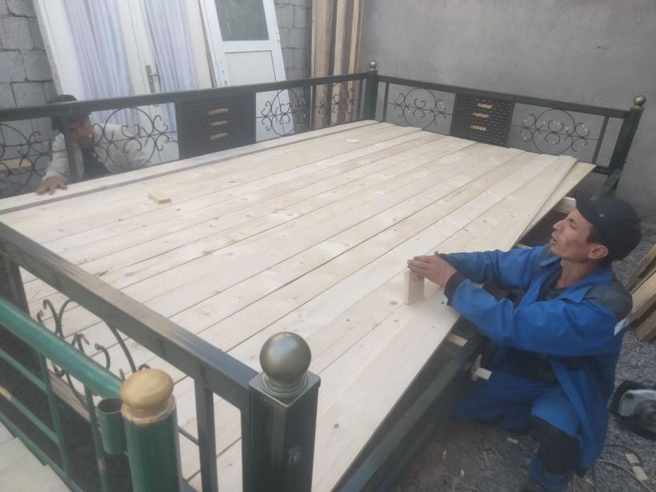 кароват,чорпоя сотилади