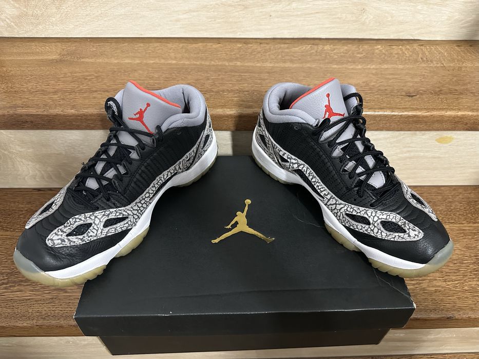 Air Jordan 11 Low Black Cement