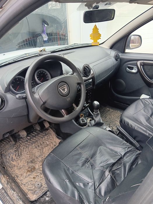 Dacia Duster 1,5 dci 4ori 2