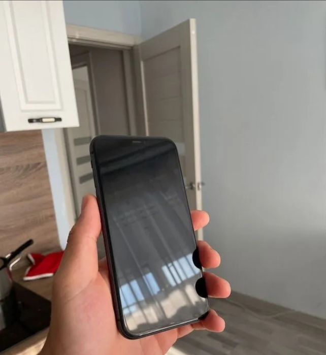 Iphone 11 (128GB)
