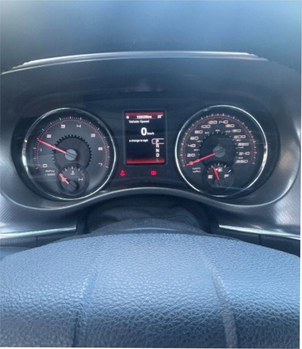 DODGE CHARGER 3.6 V6 • 2014 •  .. schimb