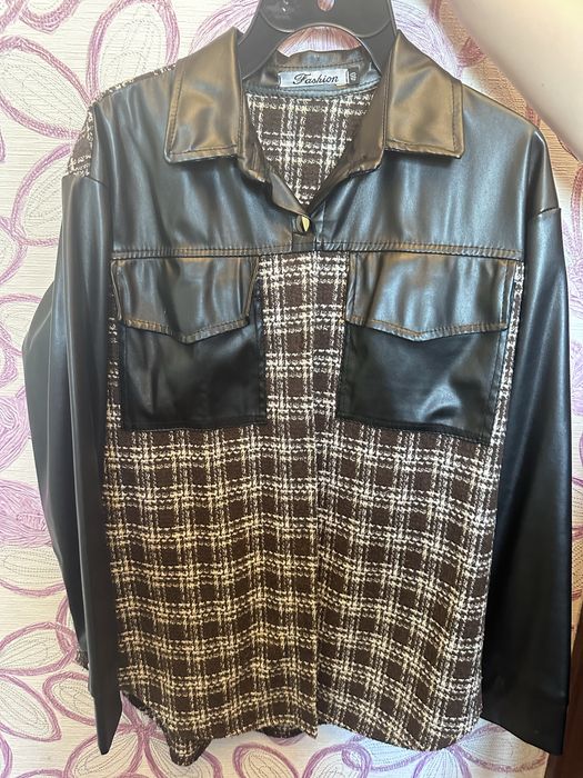 Продам детские вещи.