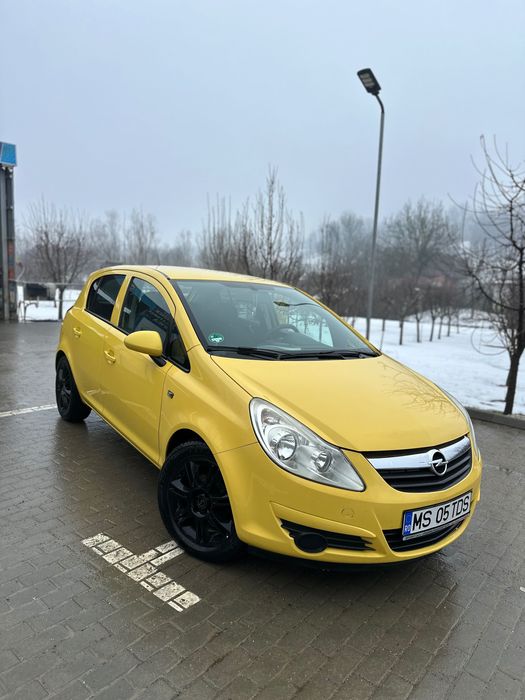 Opel Corsa D, 2008, 1.0 benzina, 4 uși, 160.000 km