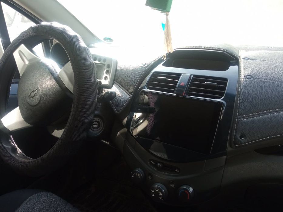 Spark 2011 yil Sotiladi