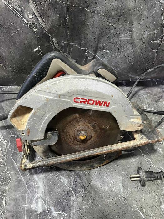 Дисковая пила Crown ( 102/8345 г. Кокшетау, ул, Абая 145/1)