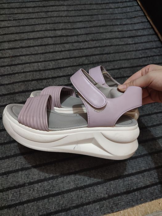 Летние удобные сандали