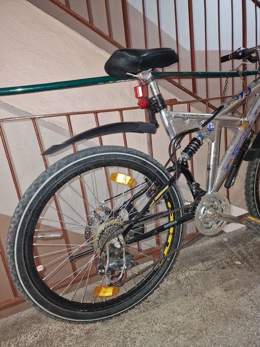 Bicicleta cadru de aluminiu