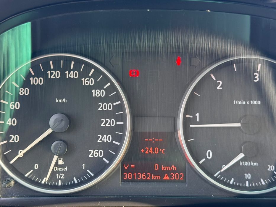 Vand BMW e90, 320d, 163 cp, 2005, nu accept schimburi