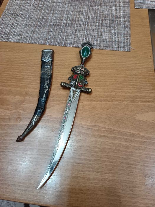 Декоративен нож/кама с кания