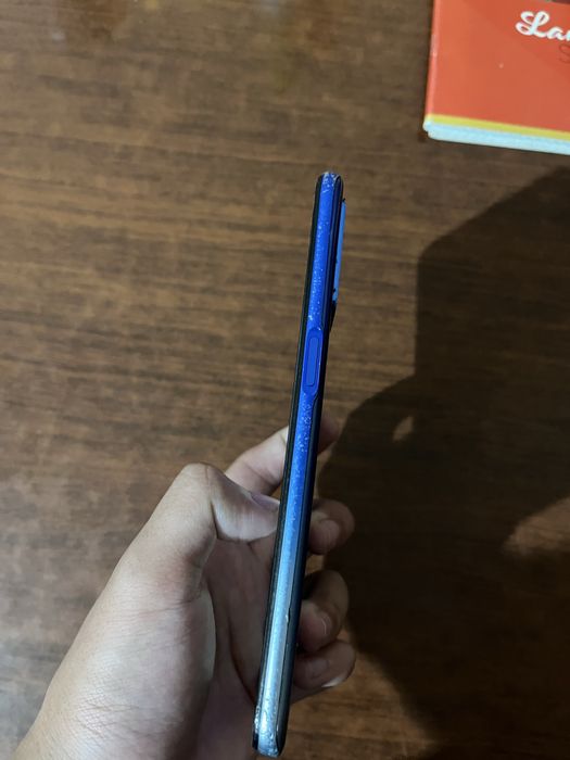 Телефон Oppo A54
