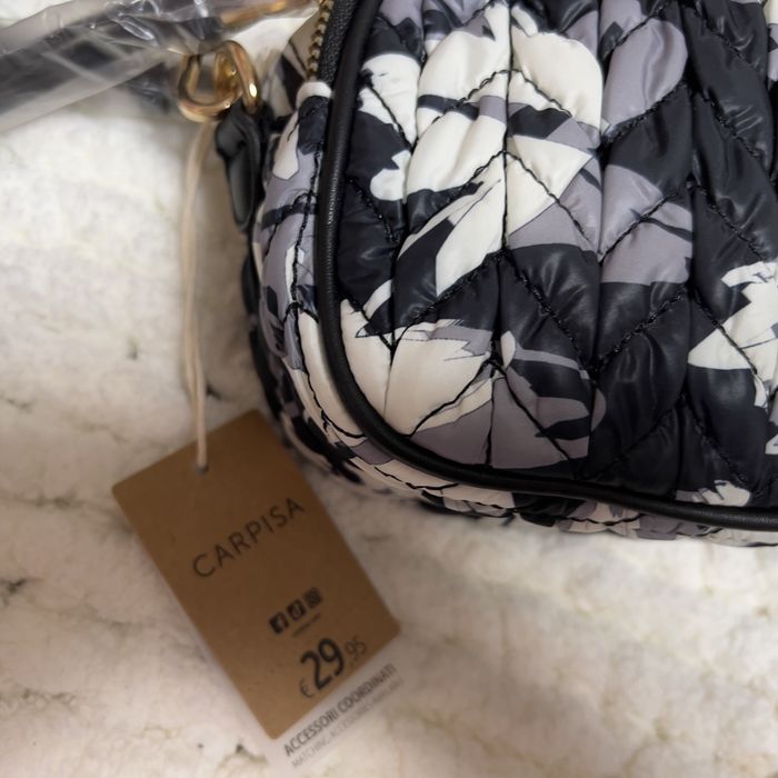 Чанти на Desigual и Carpisa