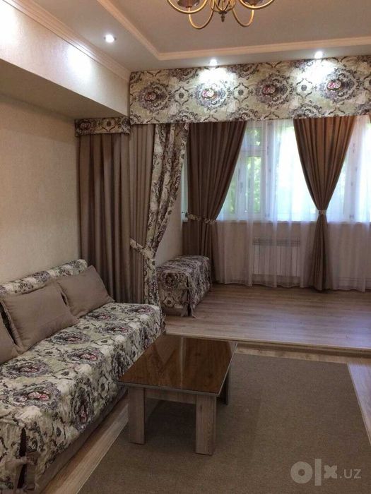 Cдается своя 1 комнатная кв. в центре! Ц-4 ! Ориентир PLOV LOUNG