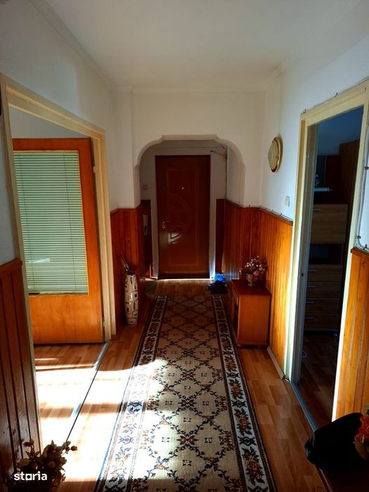 4 camere PITEȘTI , Decomandat , Amplasament DEOSEBIT, negociabil !