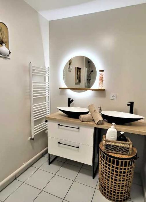 Дава се под наем Тристаен апартамент в Пловдив, Прослав - 90 кв.м за 357 € - Снимка #5