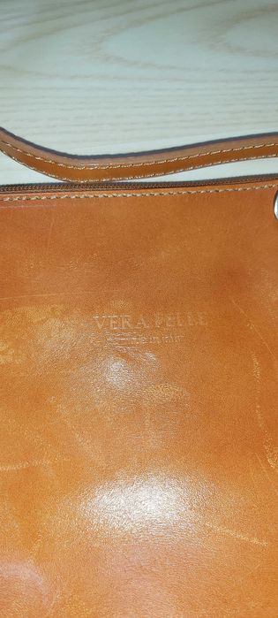 Genti si rucsac piele