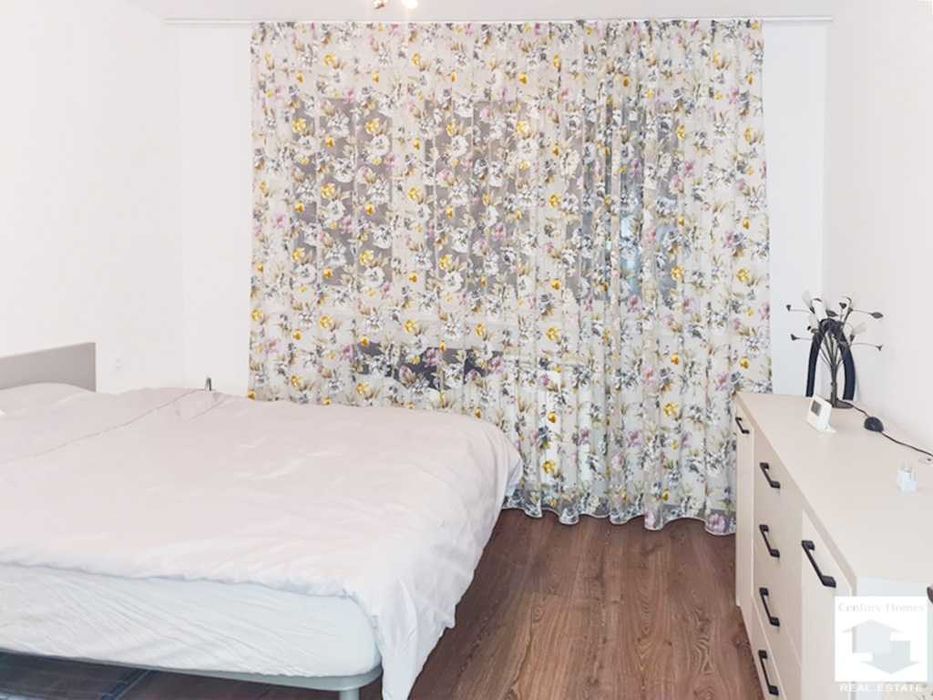 105578 Двуетажна къща, след основен ремонт, център  Велико Търново