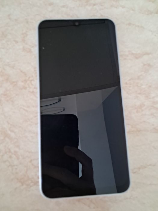 Vand set iPhone X si Samsung Galaxy A16 1000 lei
