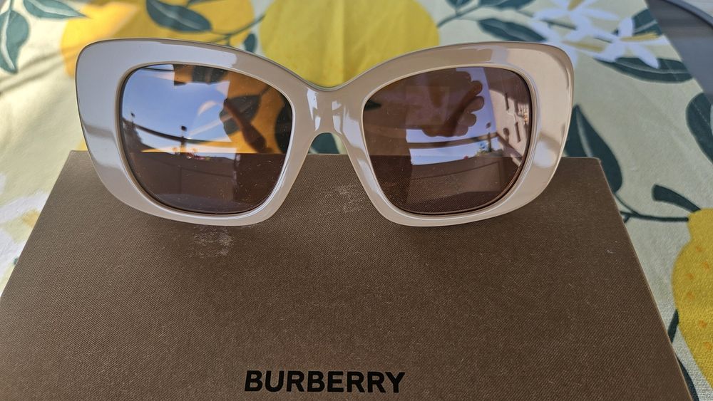 Оригинални дамски очила BURBERRY