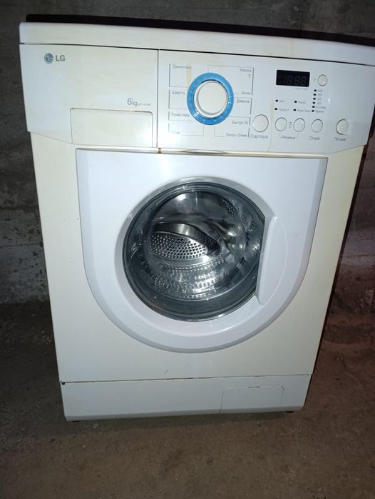 Продам стиральную машинку