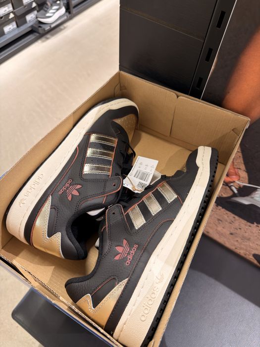 Adidas Original Forum Low Cl noi ( marimi 42 - 46 )