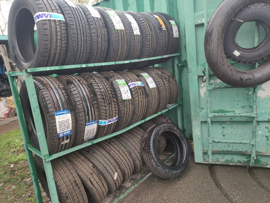 Авто шины для сельхоз техники грузовых авто