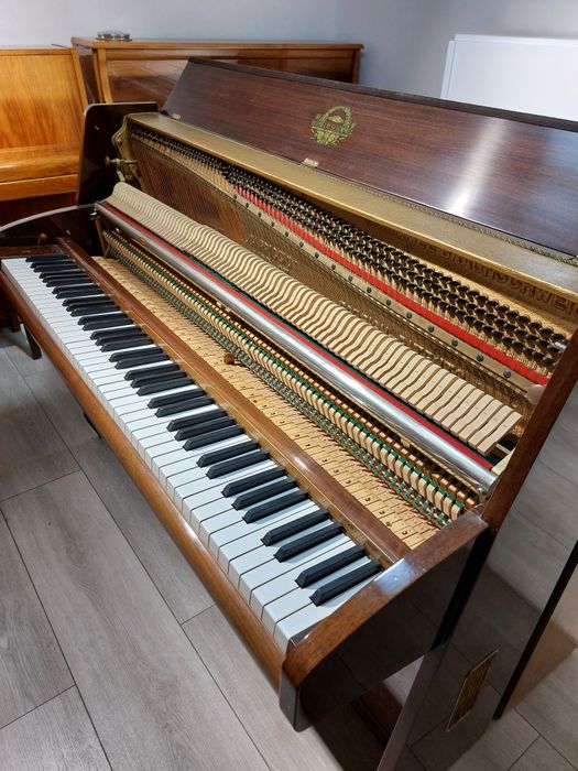 Pianina Schimmel ( transport gratuit, garanție)