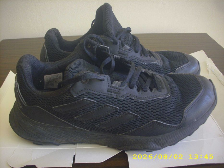 Маратонки adidas terrex номер 40