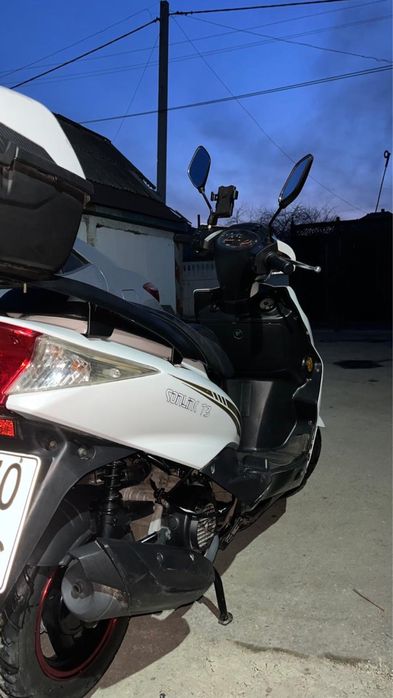 Продам скутер новый SONLING M8