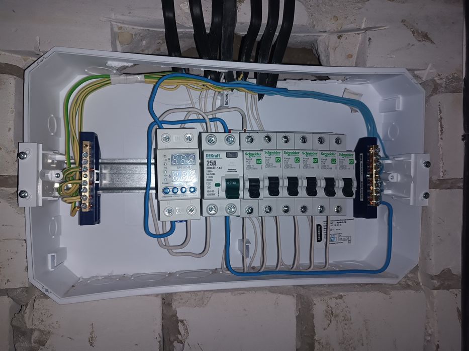 Услуги электрика