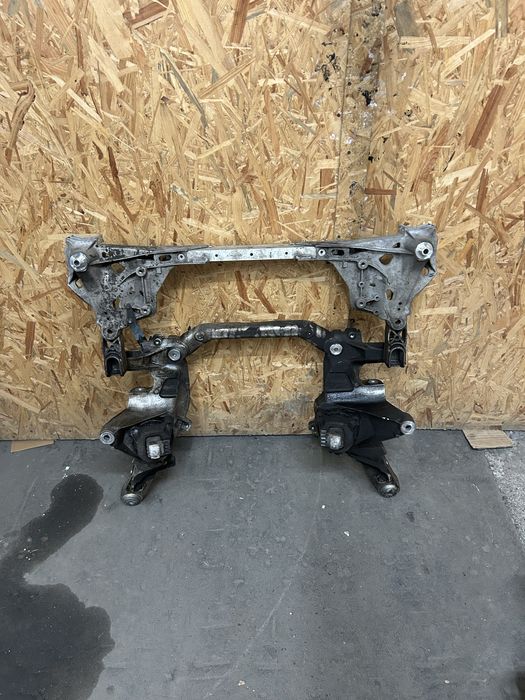 Cadru motor bmw G30 G31 G11 G12 X Drive