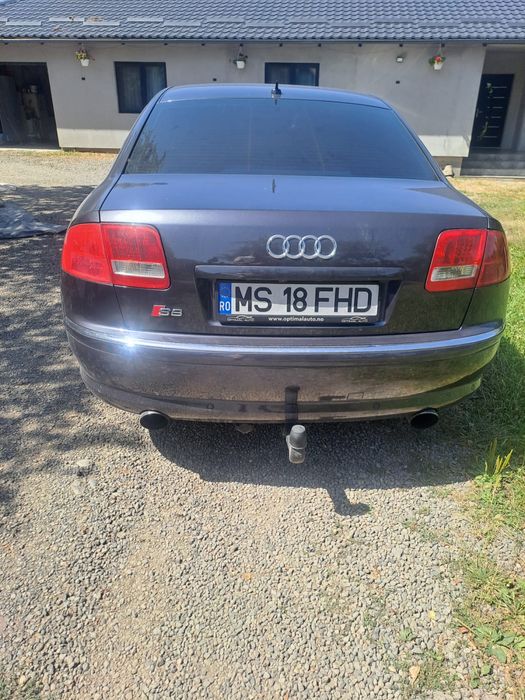 Audi A8 motor 3L
