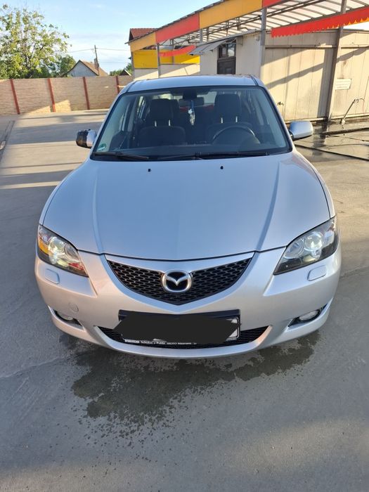 Mazda 3 berlină 2005