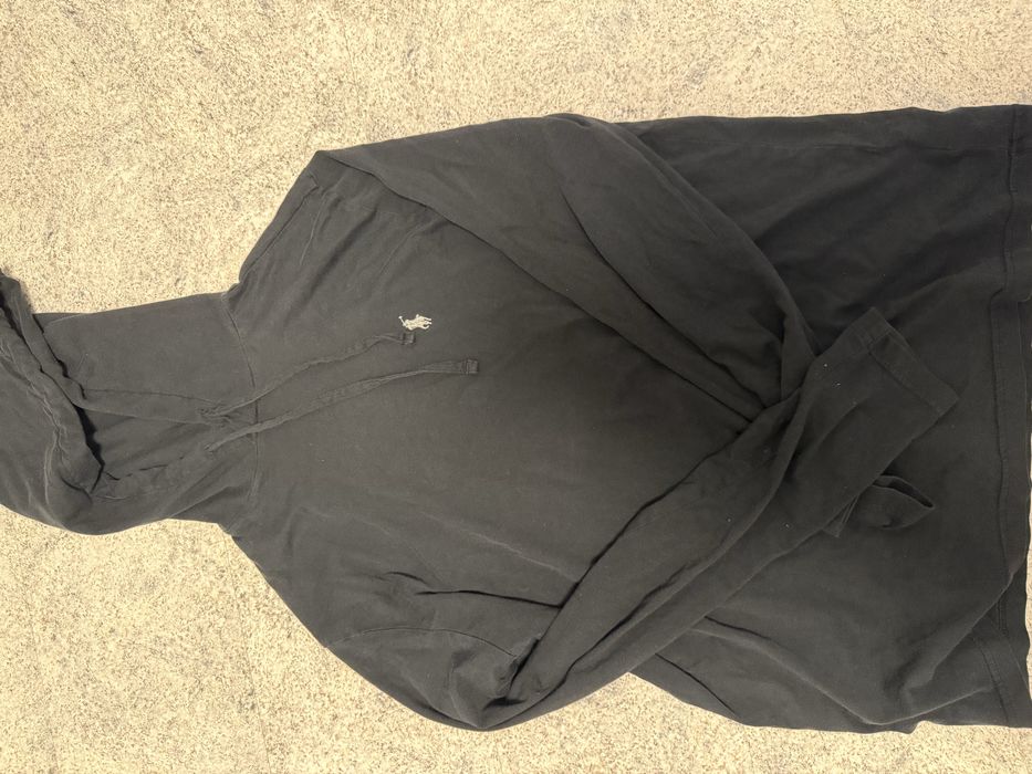 Дамски тениски и дънки